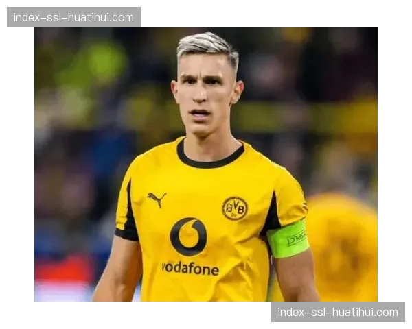 官方：多特蒙德后卫施洛特贝克因大腿肌肉拉伤将缺席四周